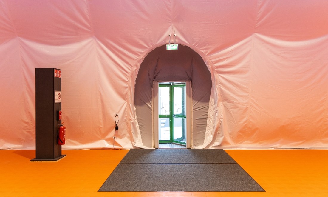 blaashal luchthal Almere poort 28 (1)